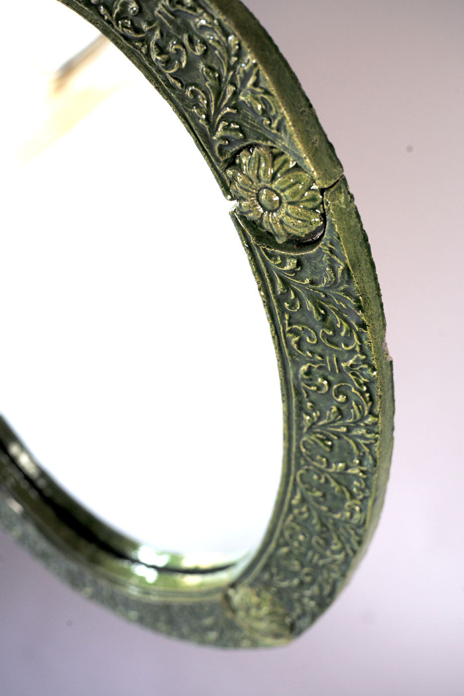 Oval green ceramic mirror - 73x51cm