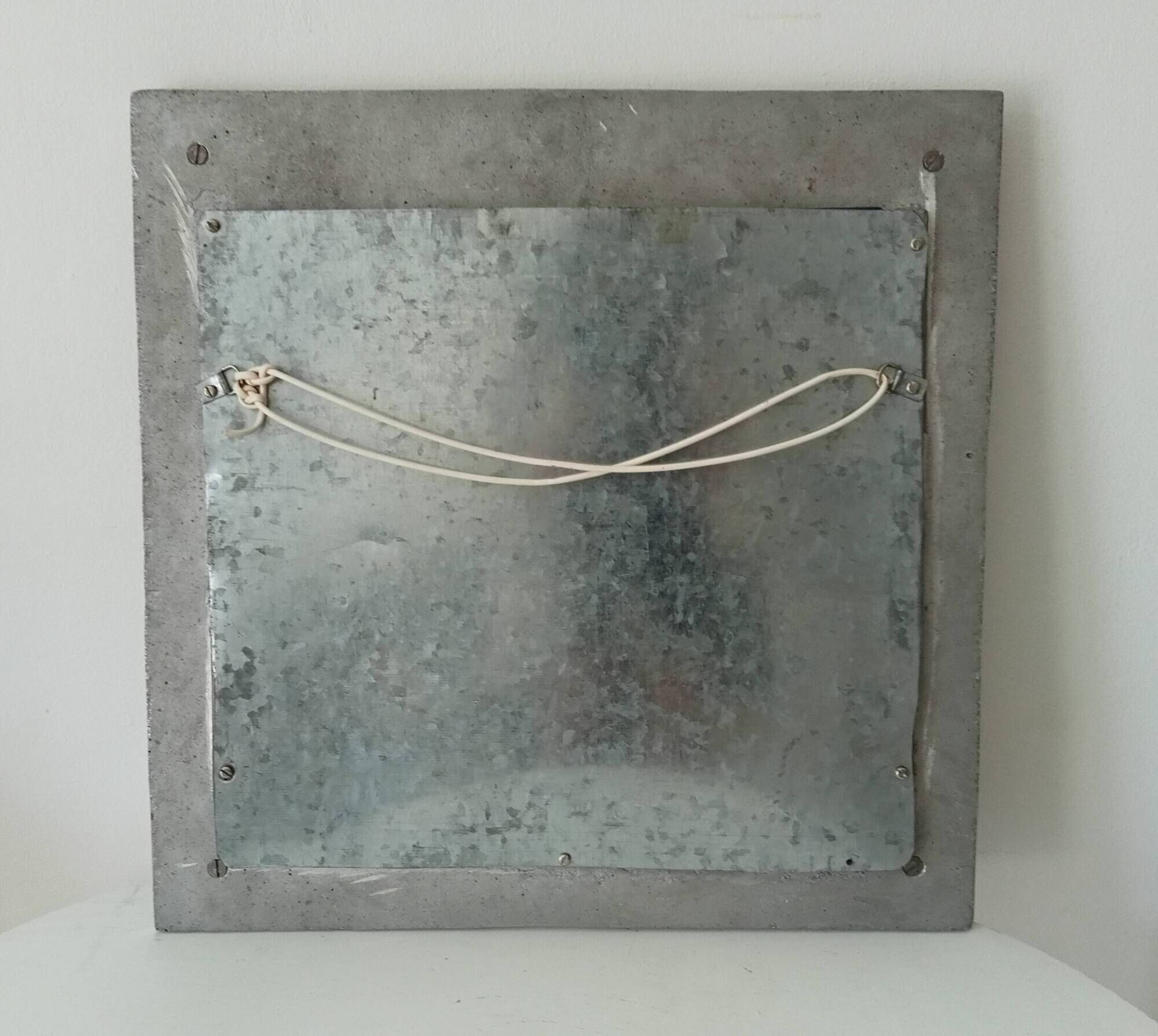 Vintage folk art mirror in cast aluminum and solid brass 60s/70s 50*50 cm