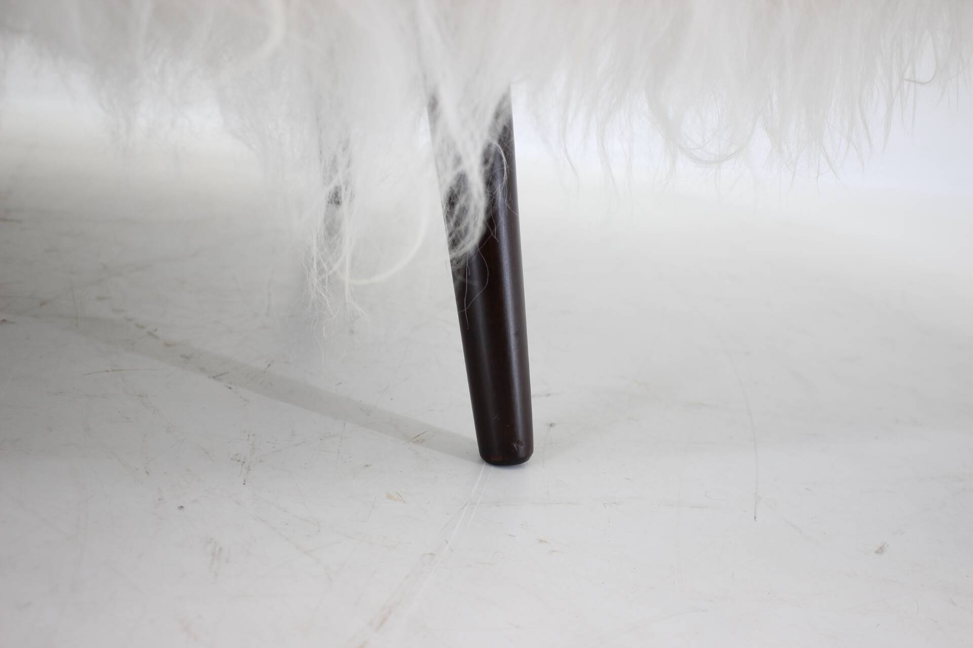 1960s Exclusive Daybed in Sheep Skin