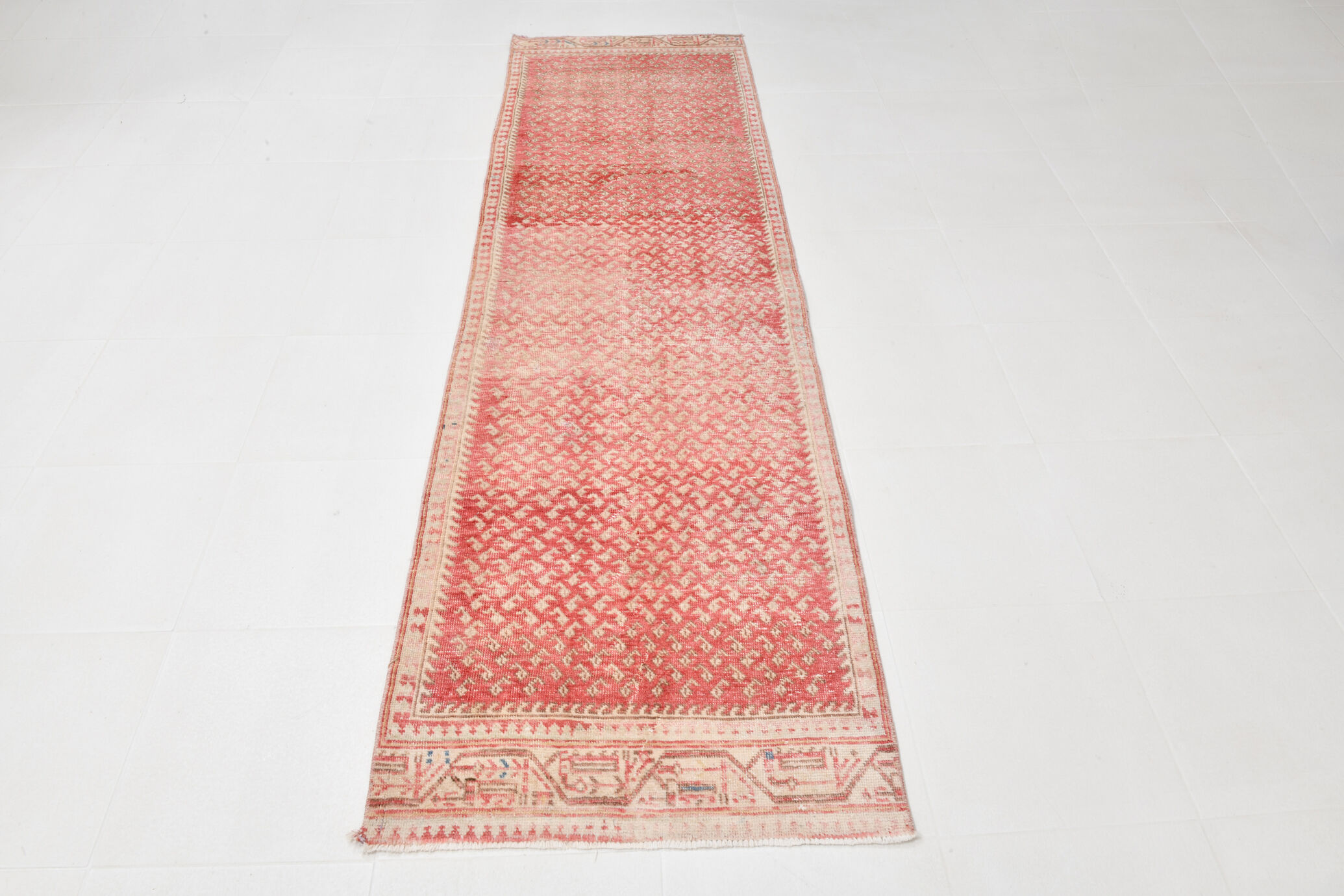 3x10 pale red persian runner rug,82x286cm
