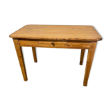 Farmhouse table