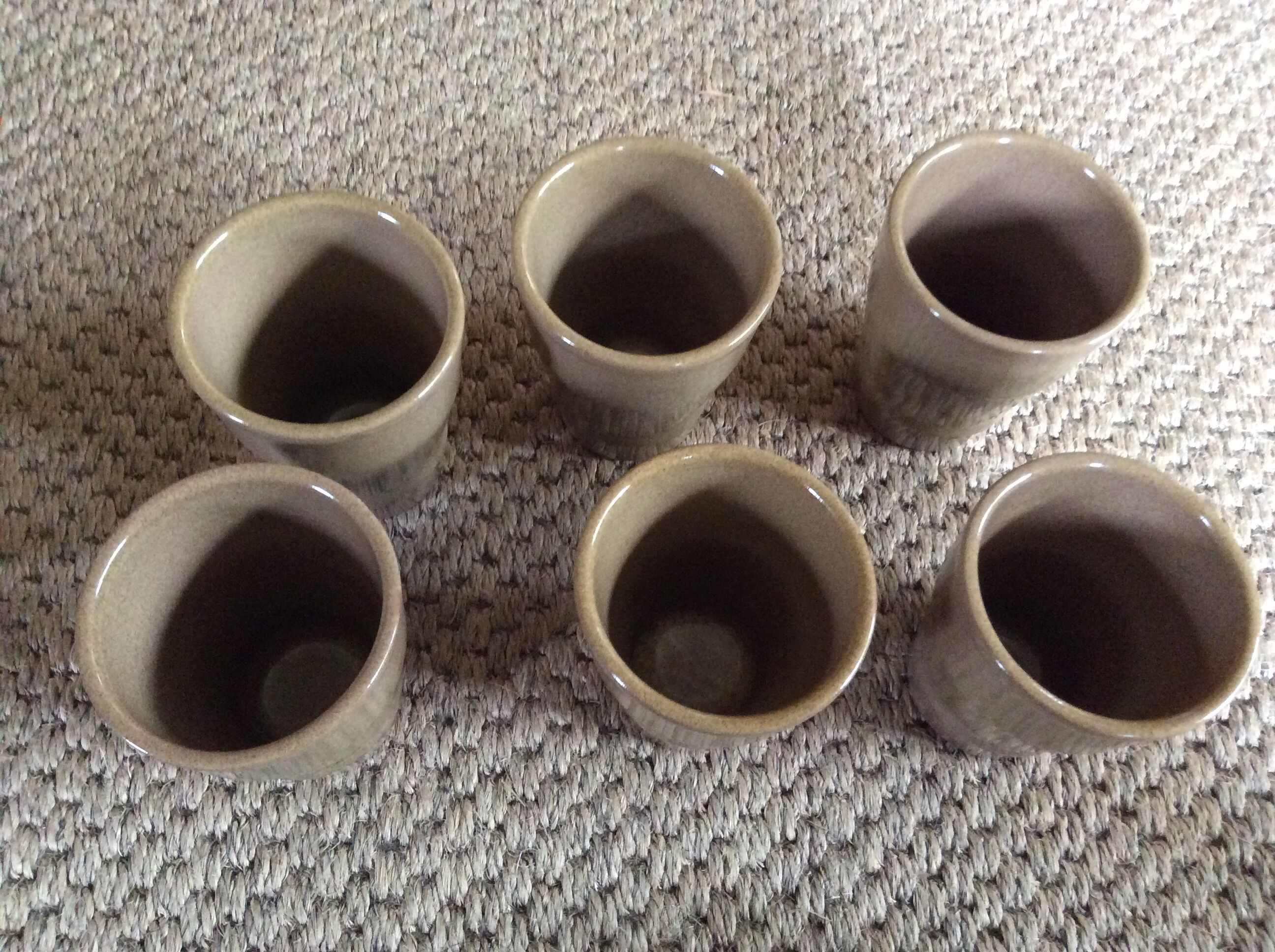 Series of 6 cups