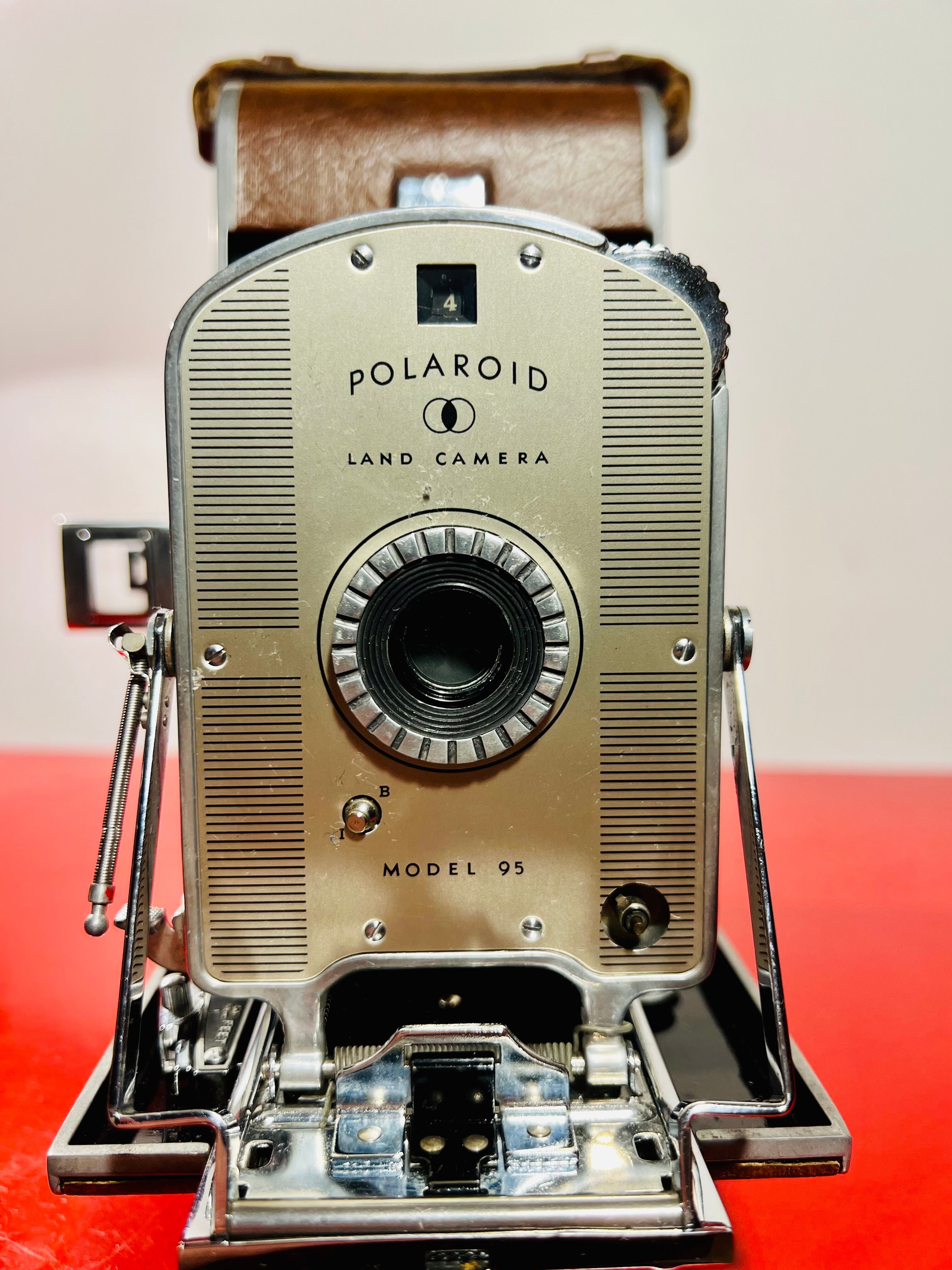 Polaroid land camera model 95 Selency