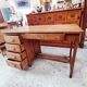 Bureau d'esprit maître d'école en bois massif à caisson - 1950