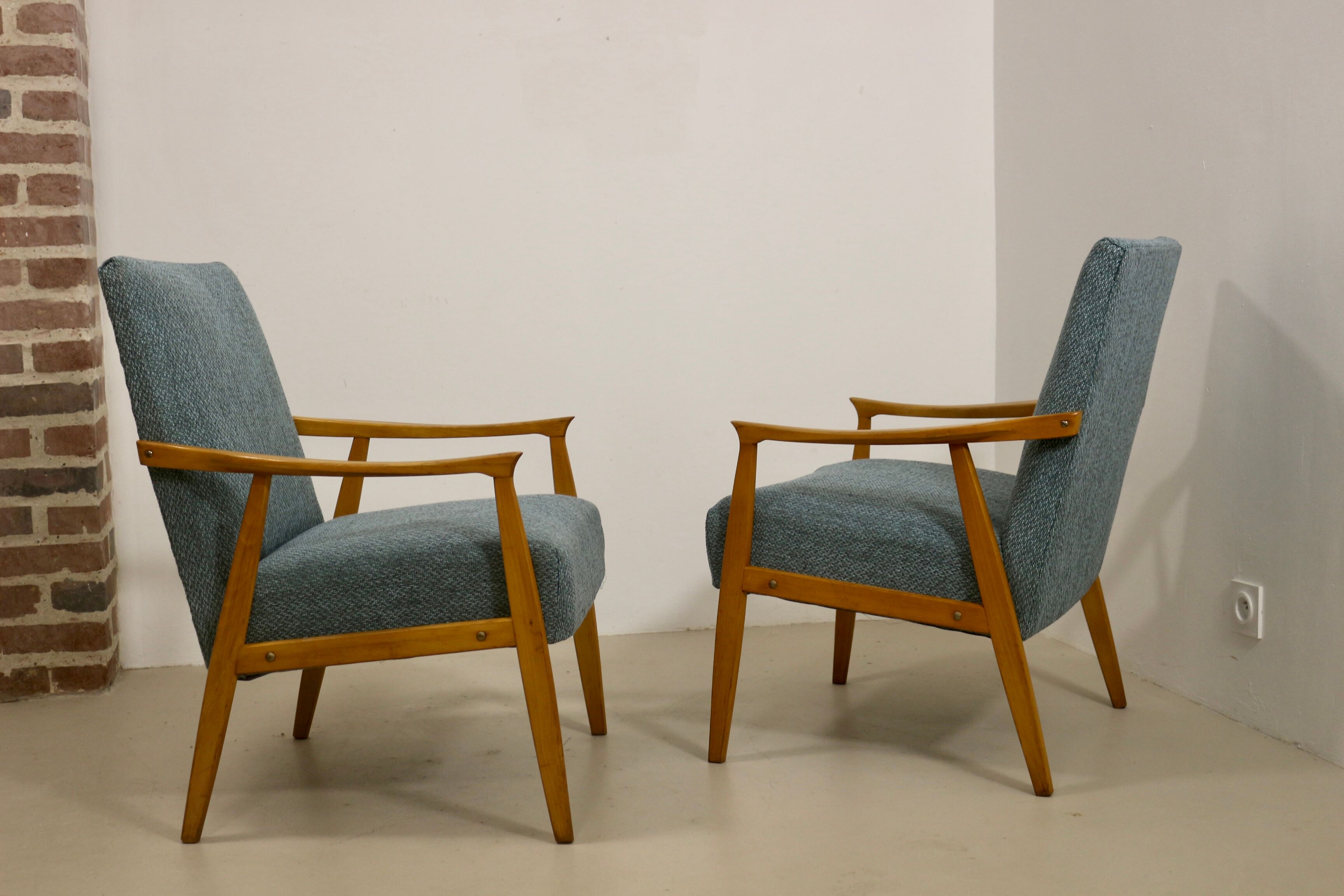 Pair of vintage armchairs in beech year 60