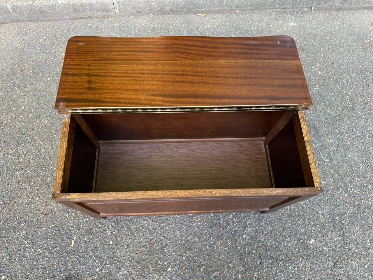 Vintage Louis XV style wooden toy storage chest bench 1980