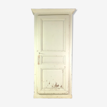 Armoire bonnetière XL en bois peint blanc