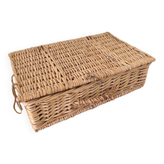 Vintage wicker picnic suitcase basket