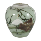 Chinese or japanese pot early 20th century