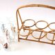 Lot de 6 verres vintage et support rotin