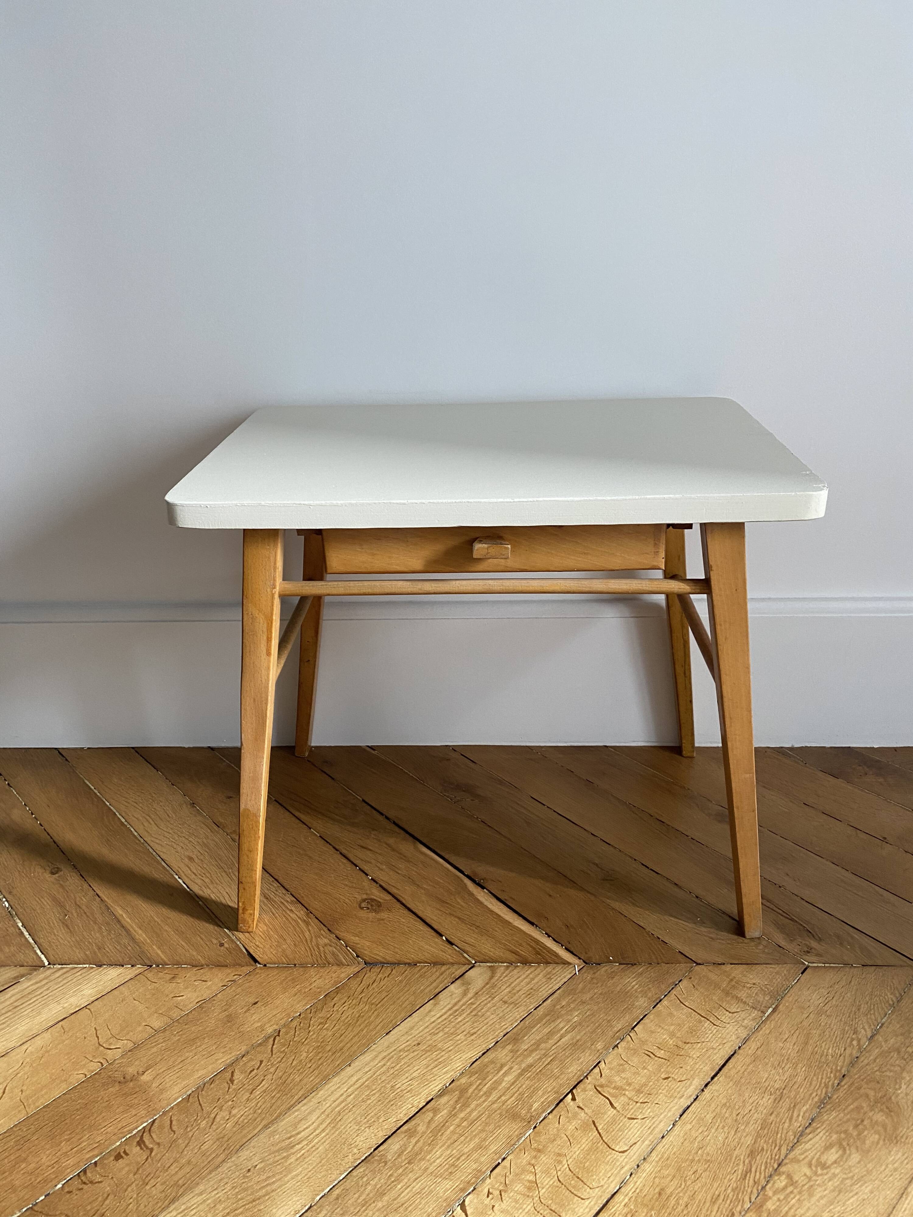 Children's desk side table