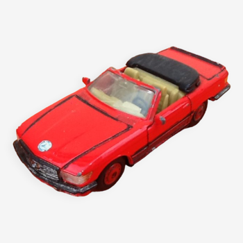 Miniature car mercedes benz 500 sl scale: 1/39th mc toy