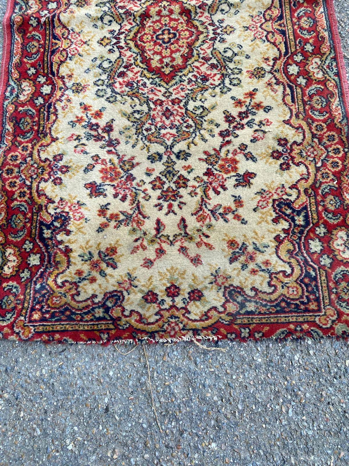 Vintage Persian wool rug in burgundy red 70x130cm