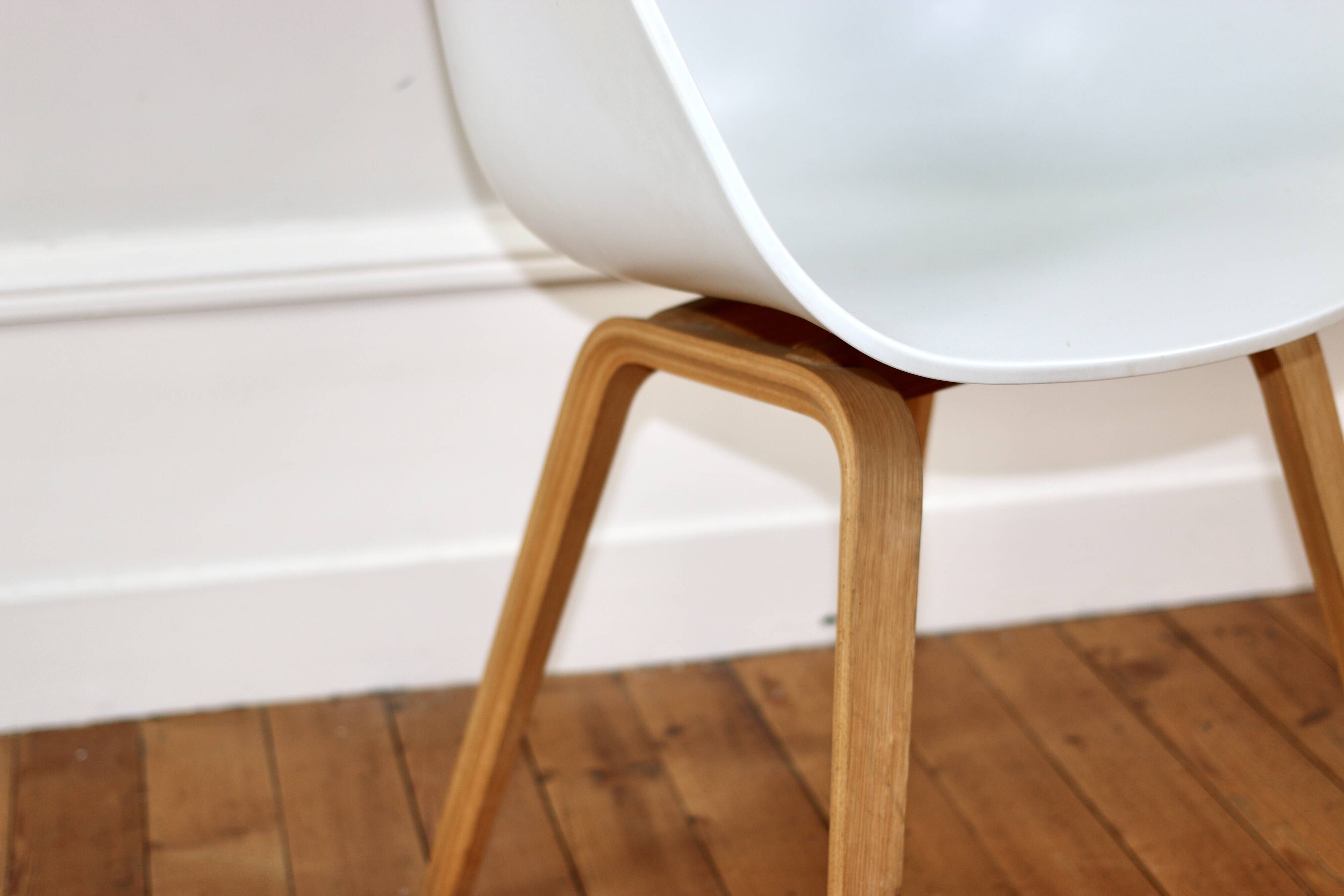 4 fauteuil scandinave Hay "about a chair" blanc