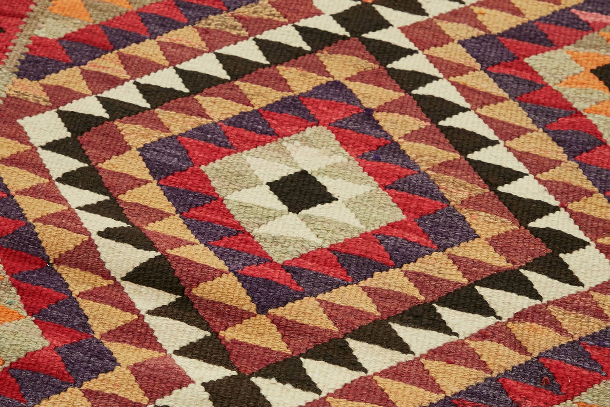 Turkish Handwoven Vintage Herki Kilim 90 cm x 332 cm