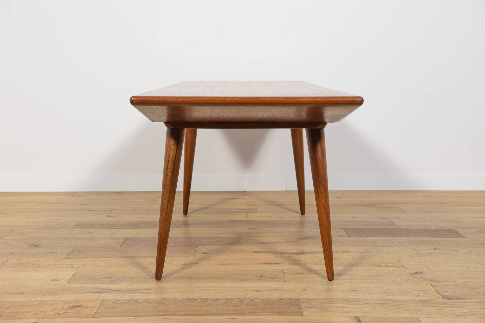 Danish Model 100 Teak Coffee Table from Omann Jun, Denmark, 1950s