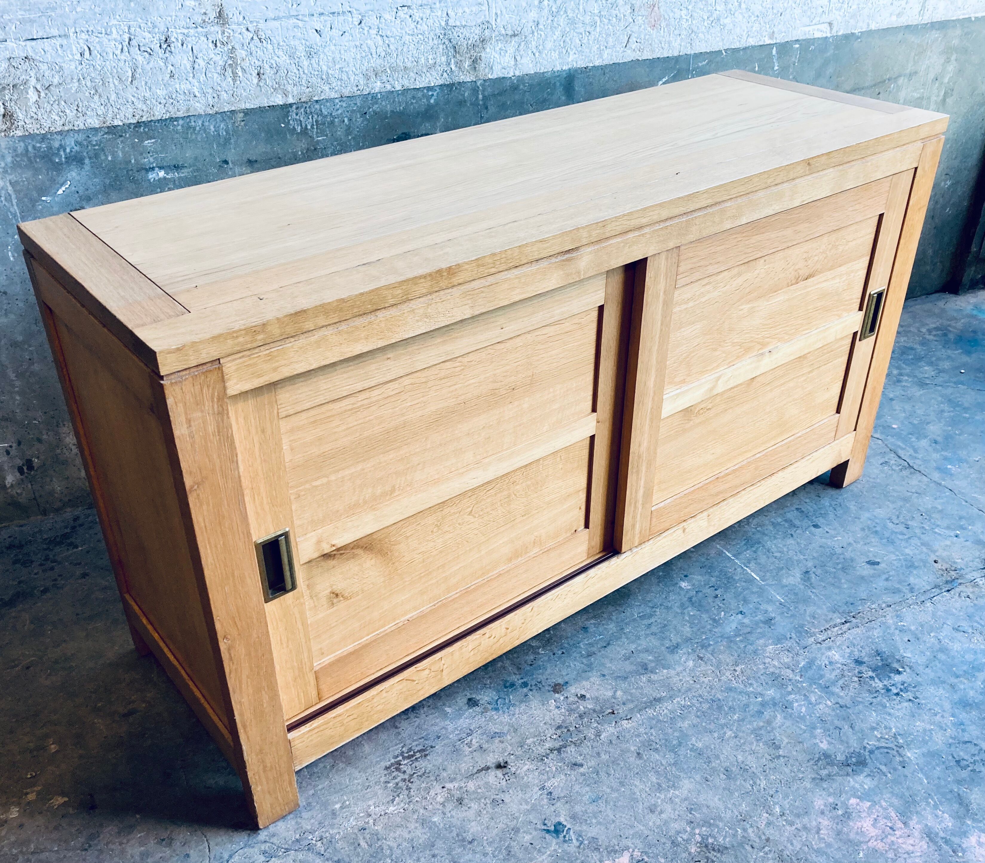 Contemporary enfilade