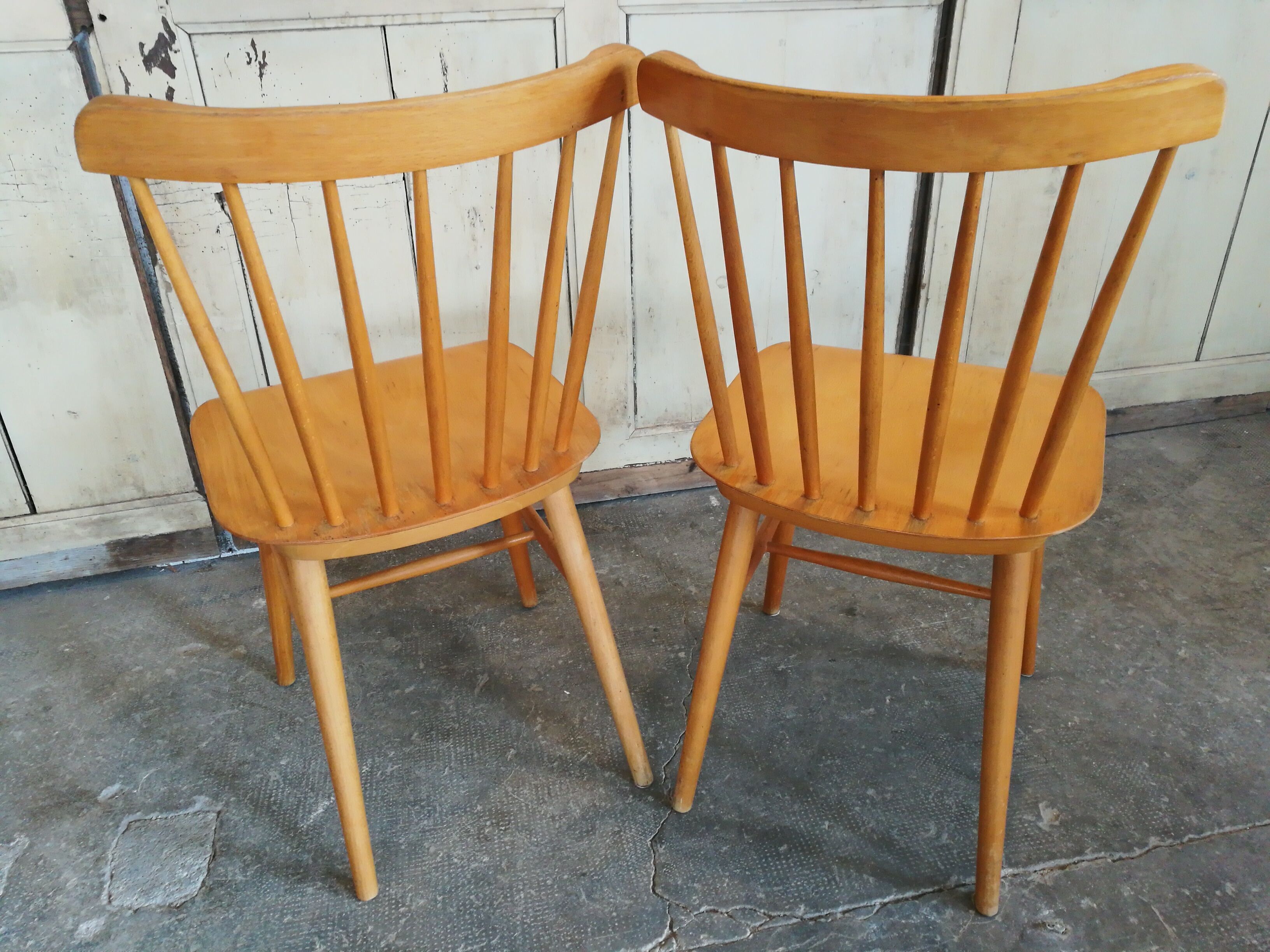 Pair of scandinavian bar chairs