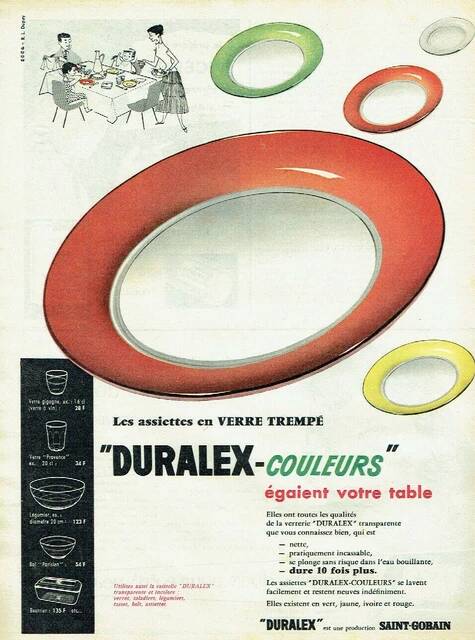 8 vintage Duralex deep plates from France – coloured glass from the 70s –