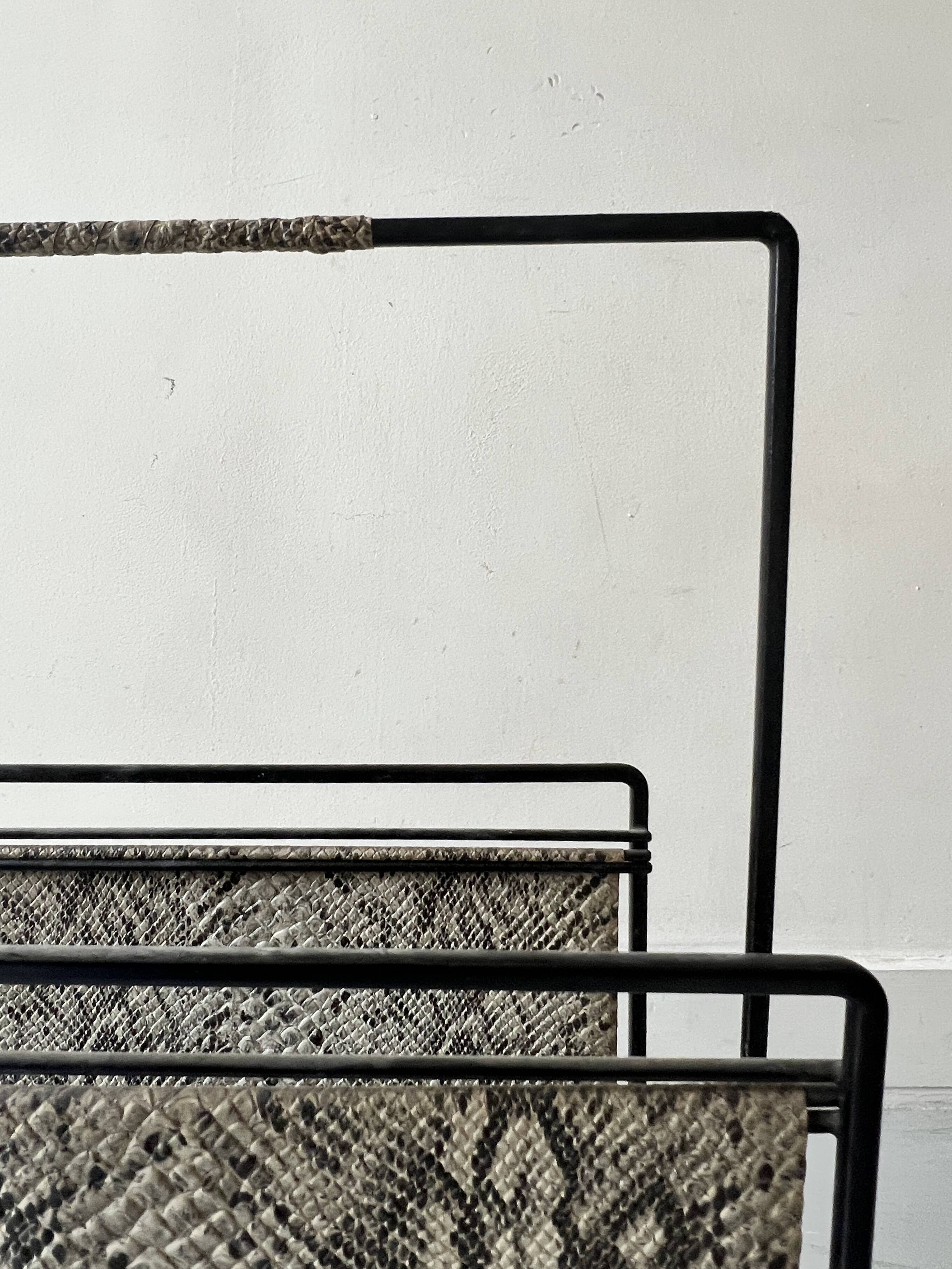 1970s design magazine rack in metal and python leather
