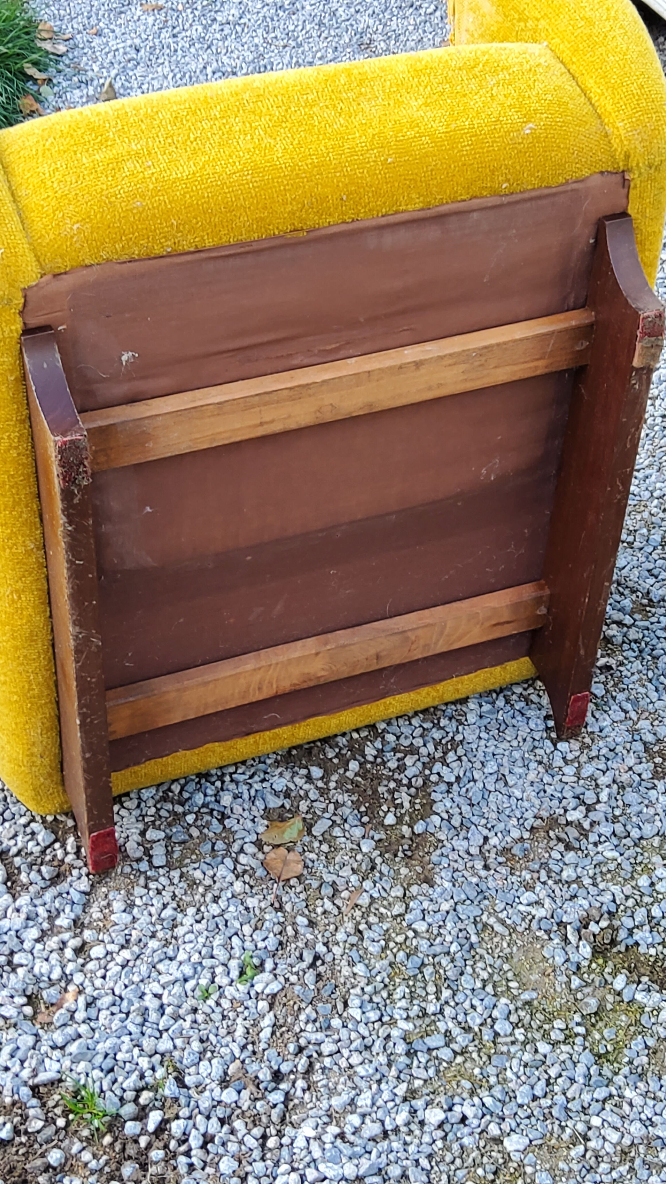 Armchair of the 70s velvet base sleigh in solid mahogany