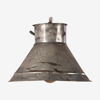 Industrial zinc pendant lamp