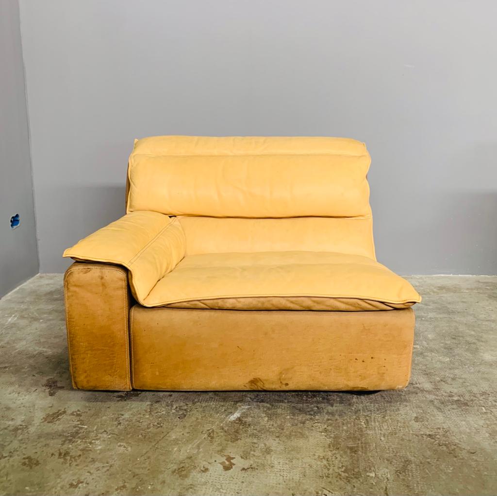 Bogo sofa in leather and suede, by Carlo Bartoli for Rossi di Albizzate