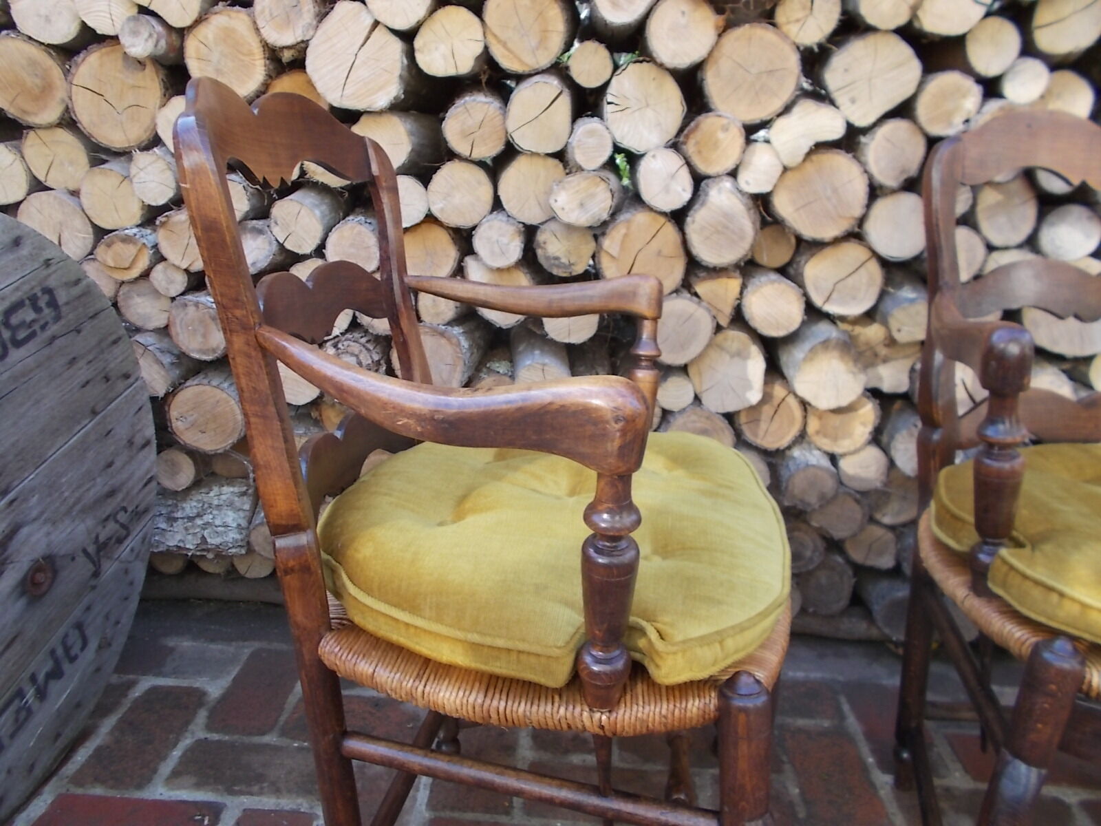 Pair of Provençal-style armchairs seaters in straw