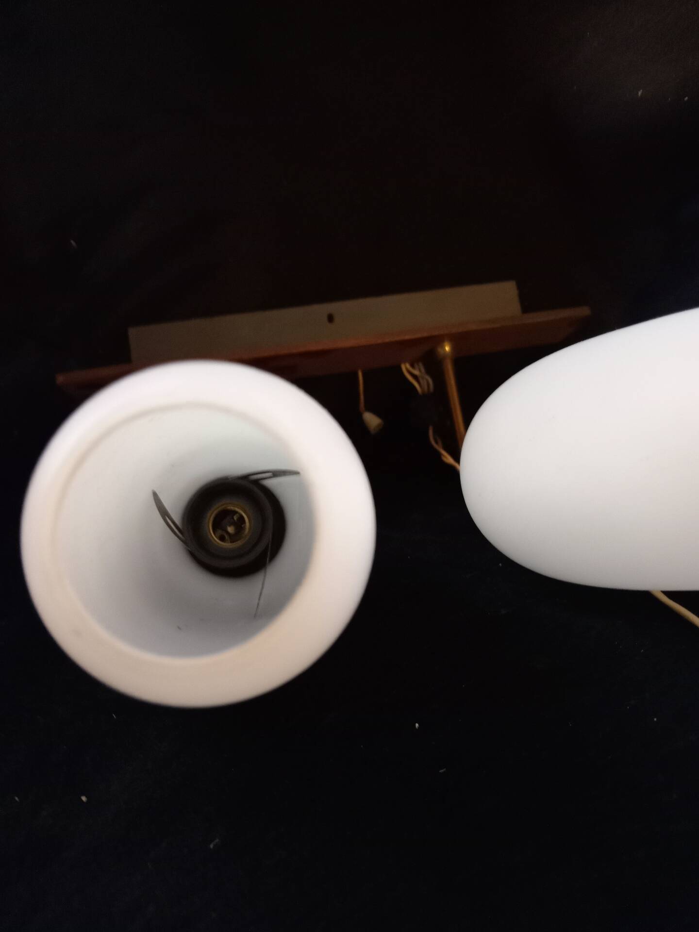 Opaline wall light from the 1960s.