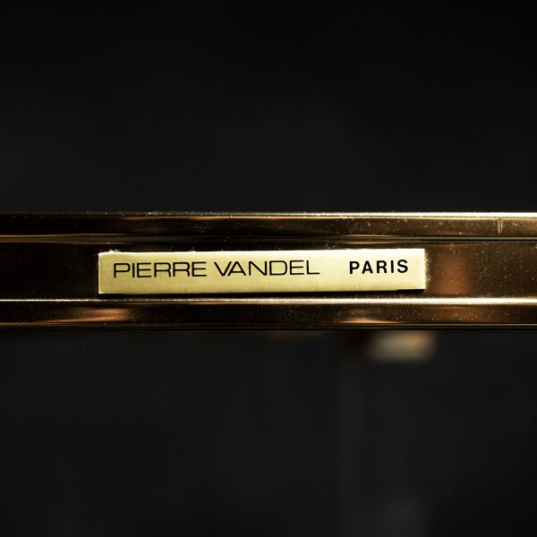 Table basse Pierre Vandel verre plexiglass et laiton doré