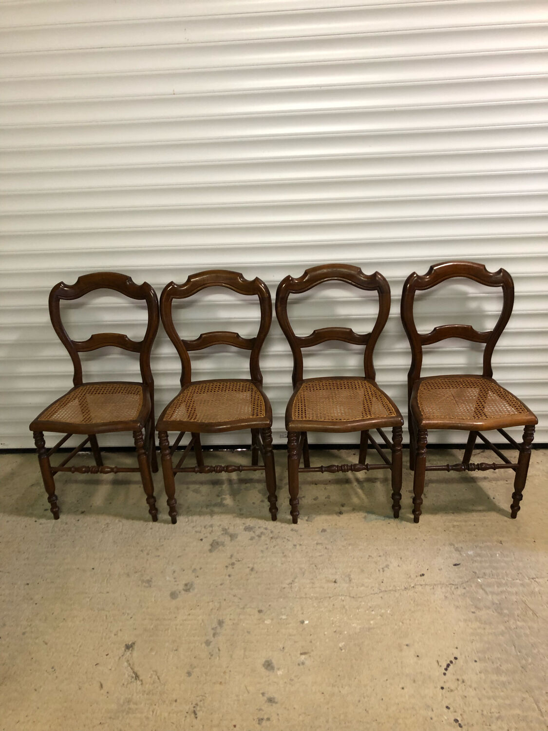 Louis philippe chairs