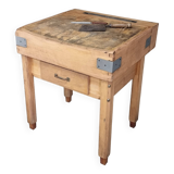 Vintage chopping block butcher table kitchen island
