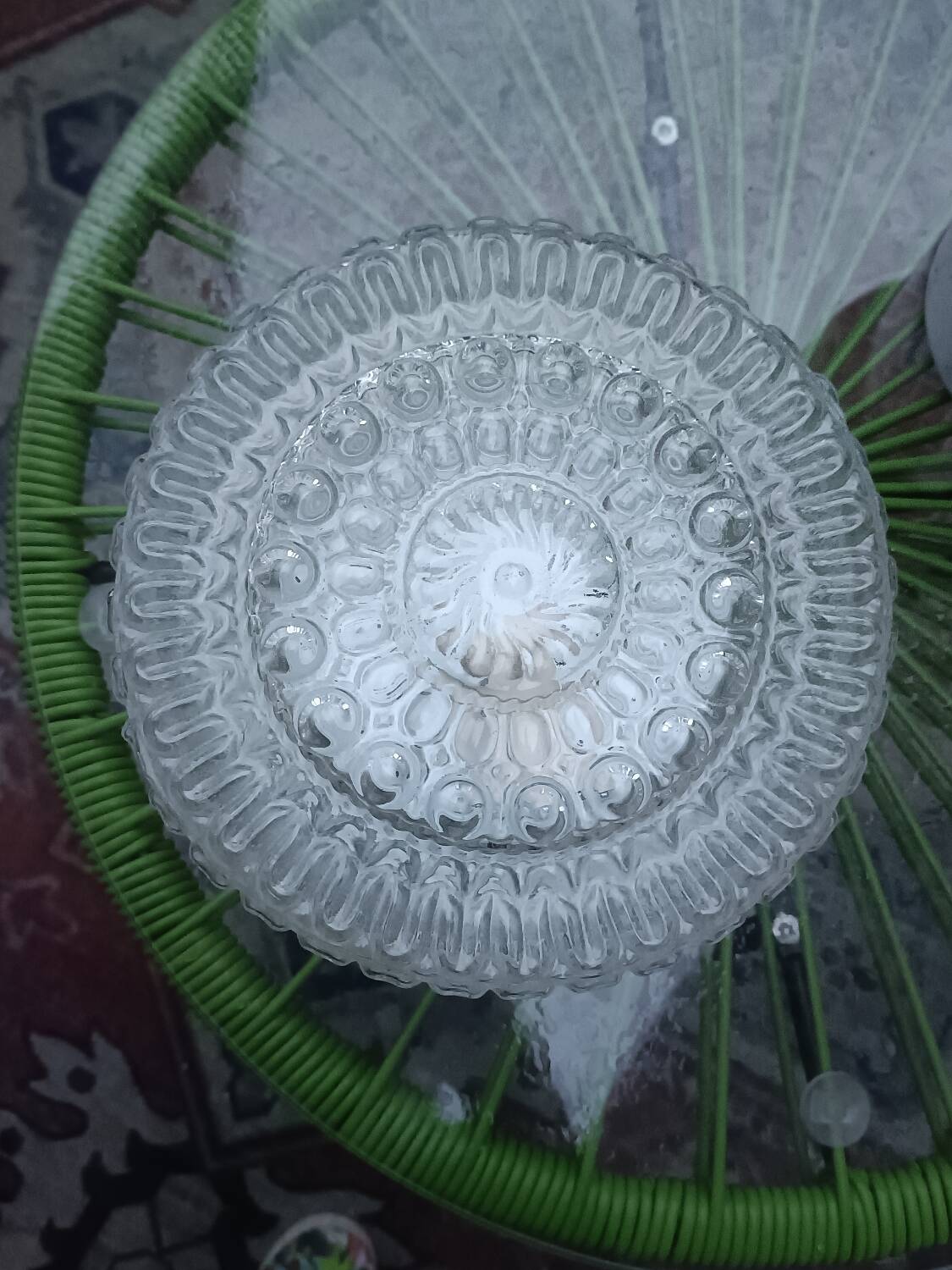 Plafonnier, applique vintage en verre moulé