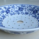 Old ceramic drainer blue décor