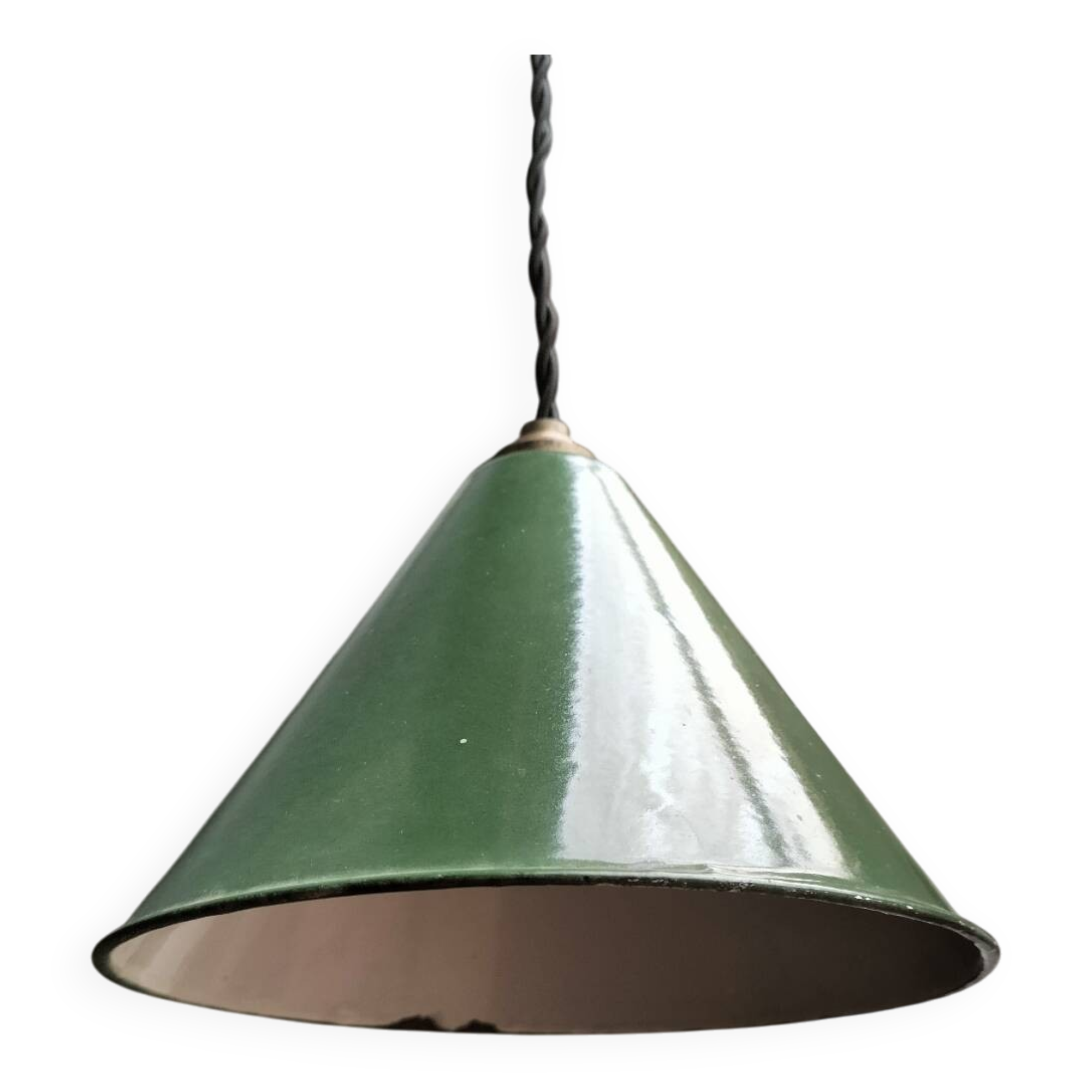 Suspension cone enamelled sheet metal