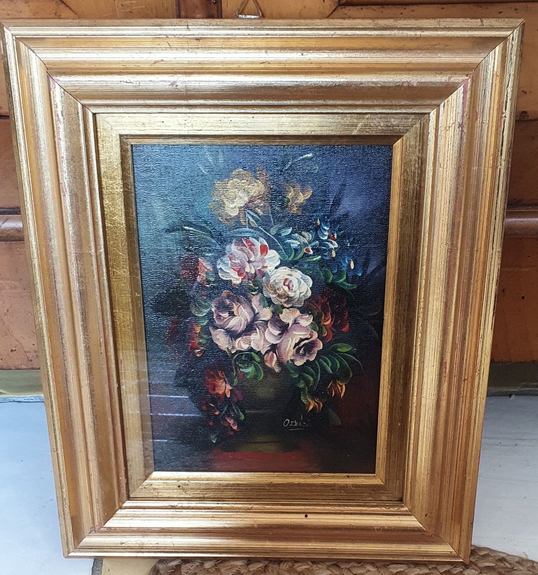 Table bouquet of flowers