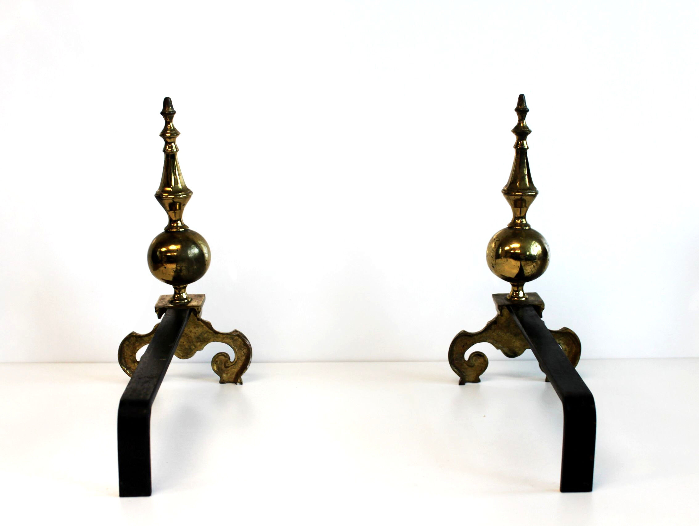 Paire de chenets en bronze, style baroque