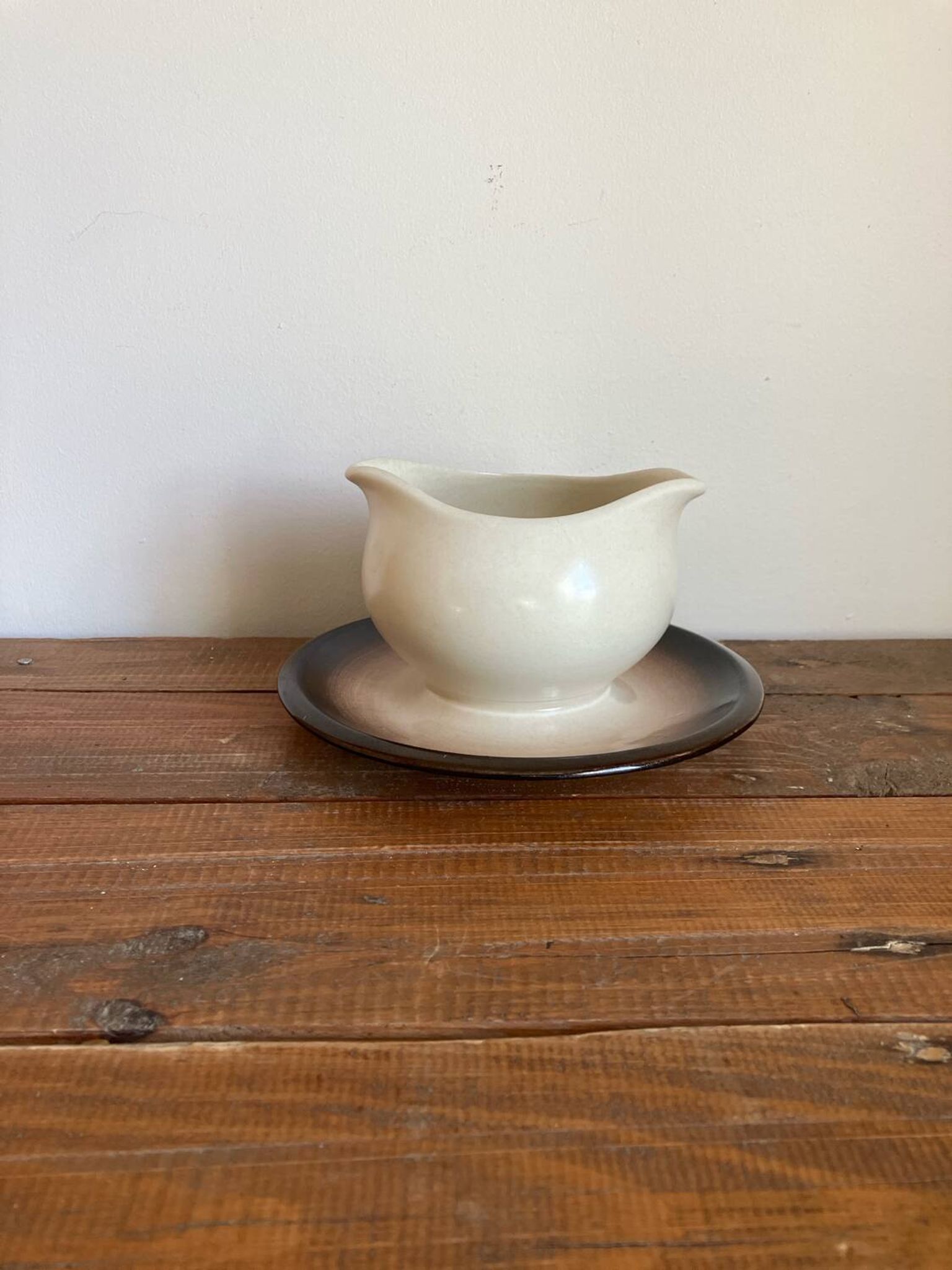 BOCH sauce boat