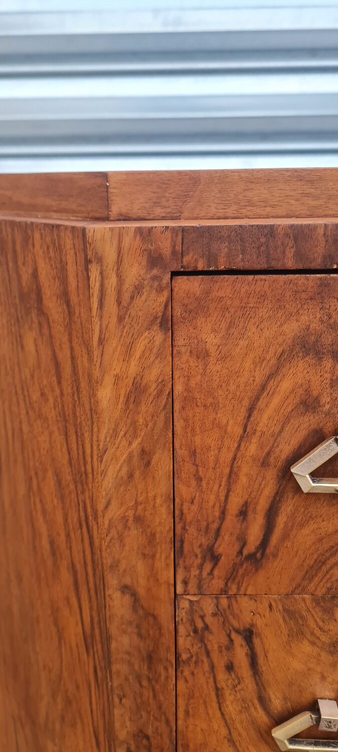 Art deco chest of drawers in walnut from the 30s