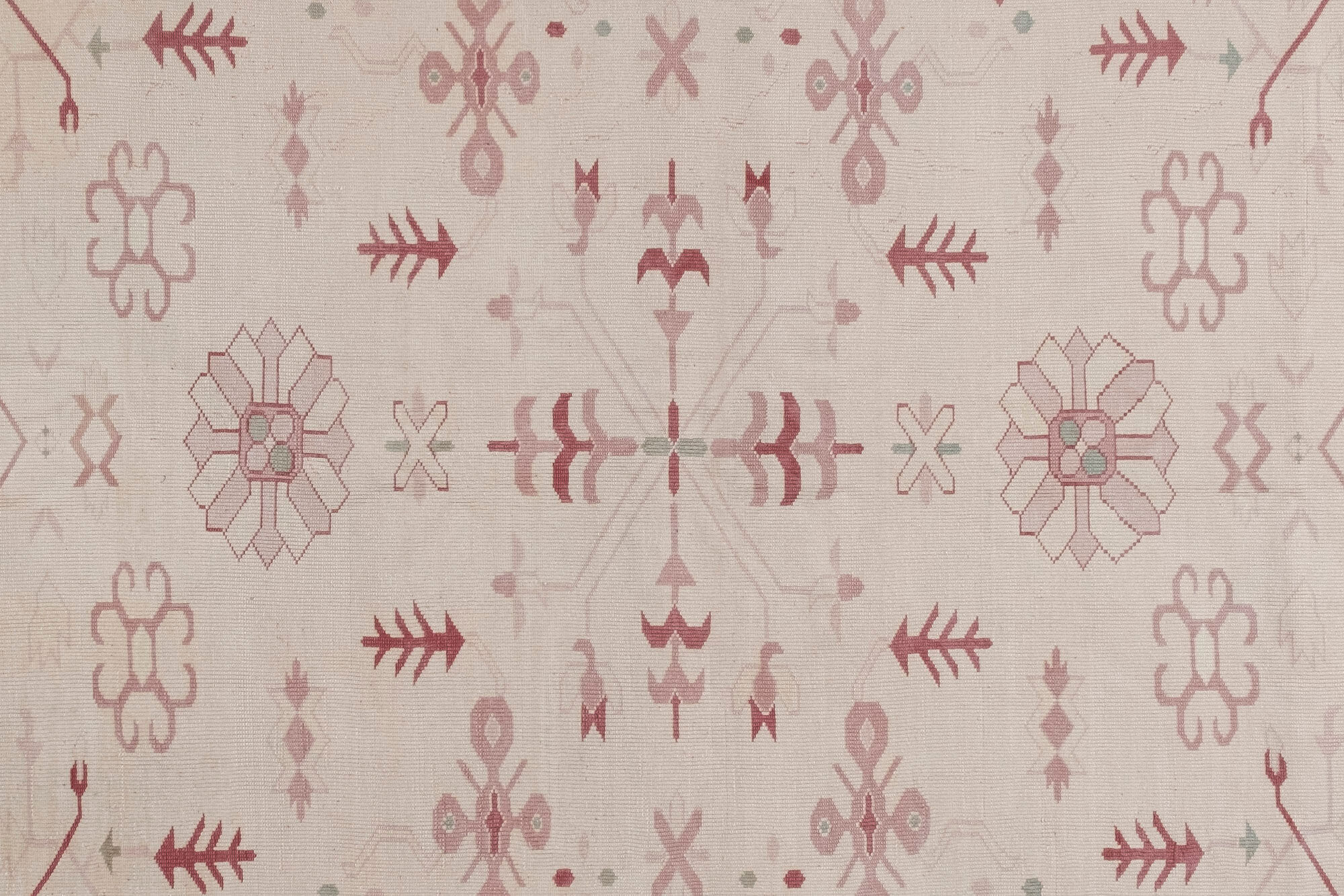 Vintage Oversize Turkish Oushak Rug 196 x 240 cm
