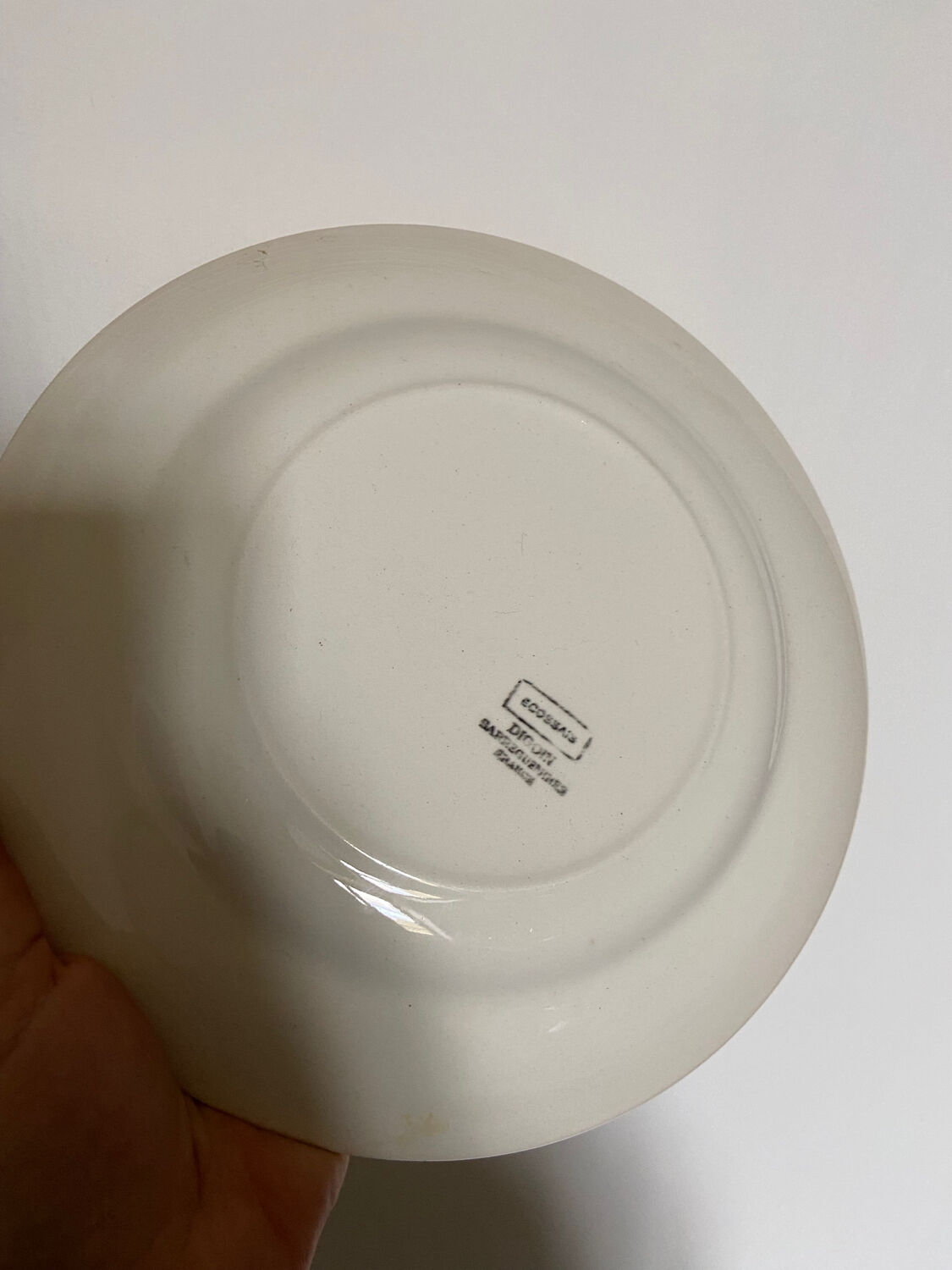 Yellow Scottish pattern plate from the Digoin manufacture