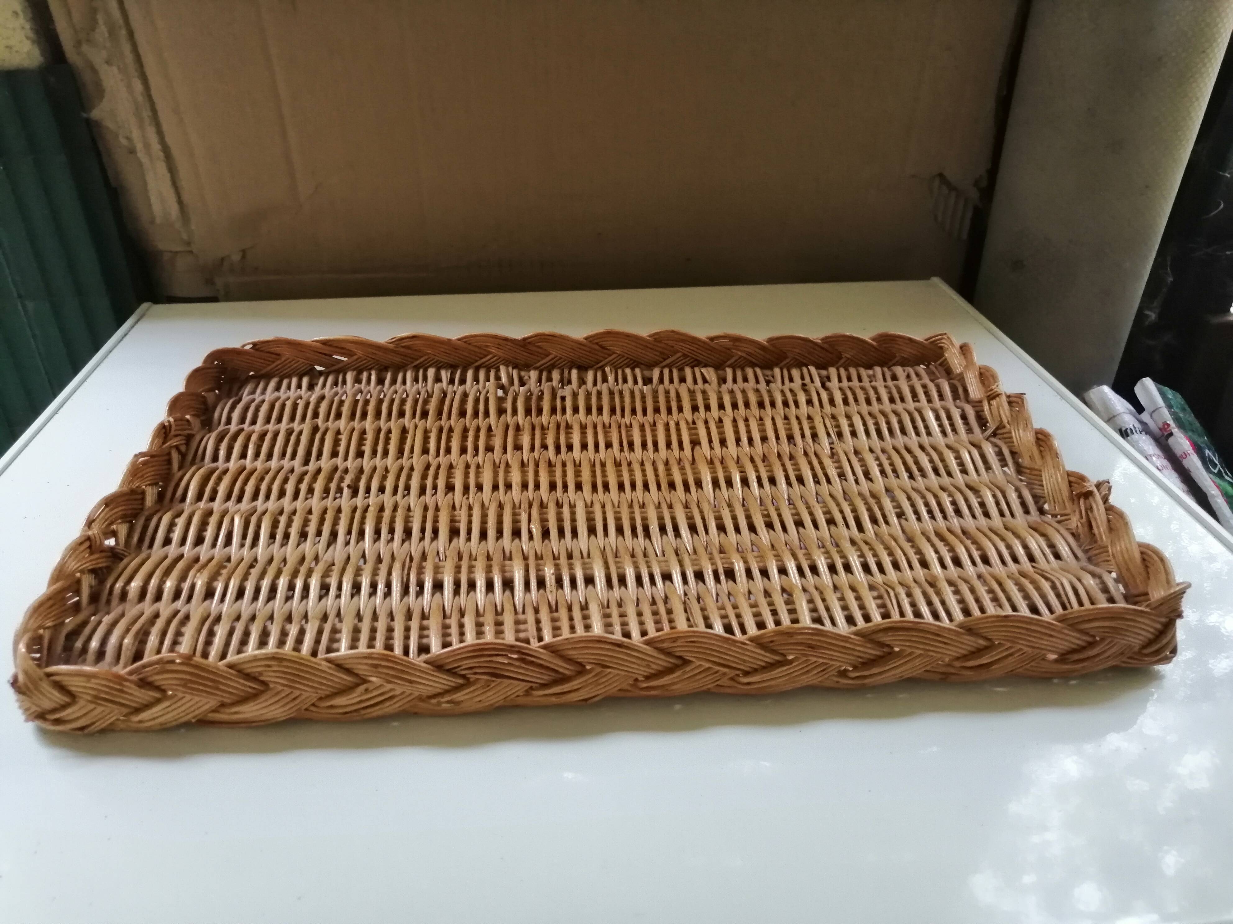 Vintage braided wicker platter