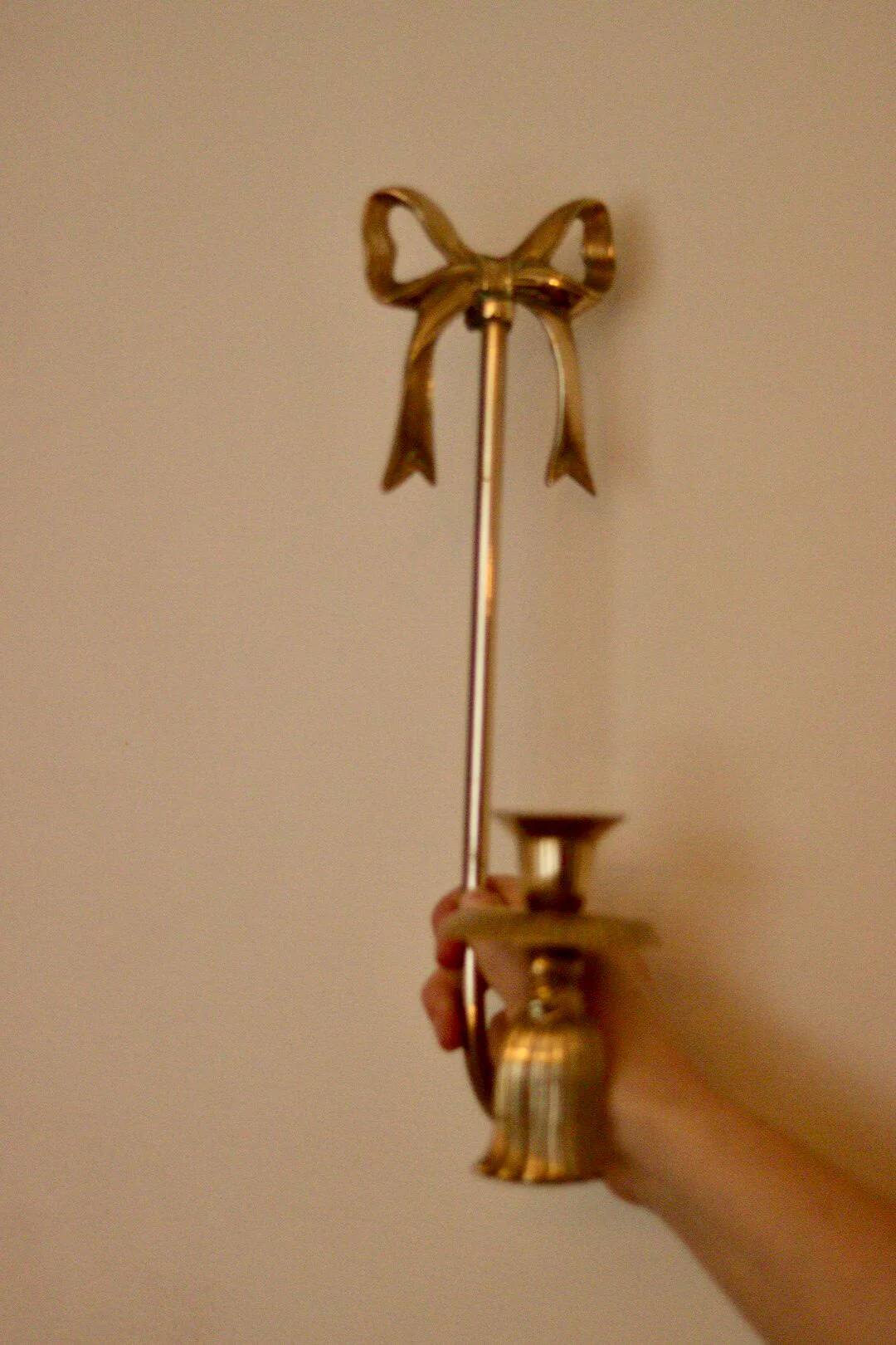 Grande applique murale vintage en laiton avec nœud
