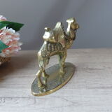 Sculpture figurine de chameau en laiton sur socle fait main vintage