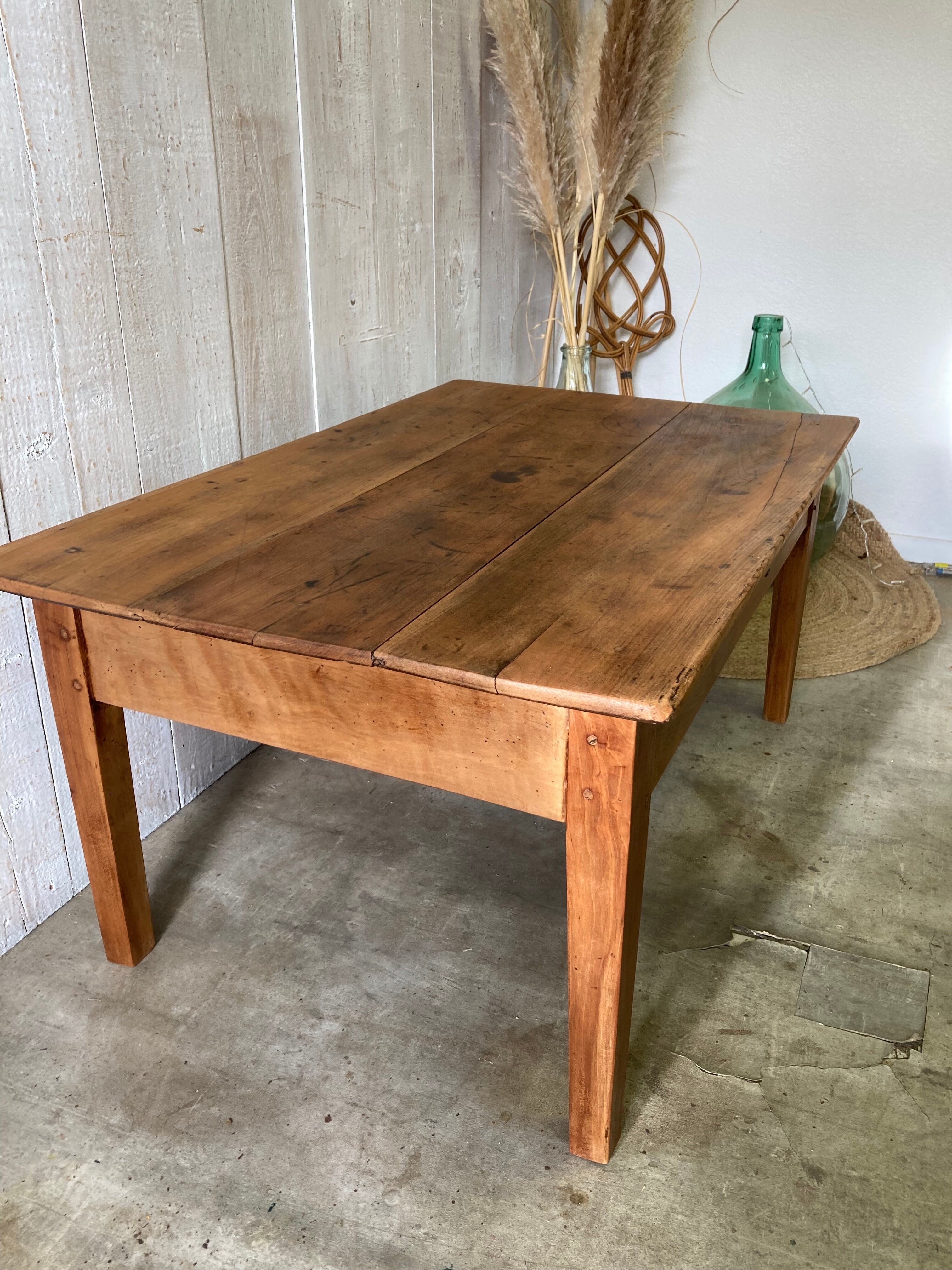 Table basse ancienne