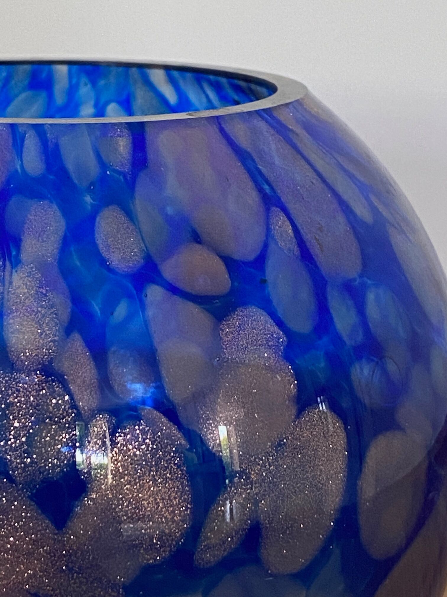 Blue vase in copper spotted glass