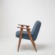 Fauteuil Modèle 366 de Józef Chierowski (1962) – Icône du design polonais