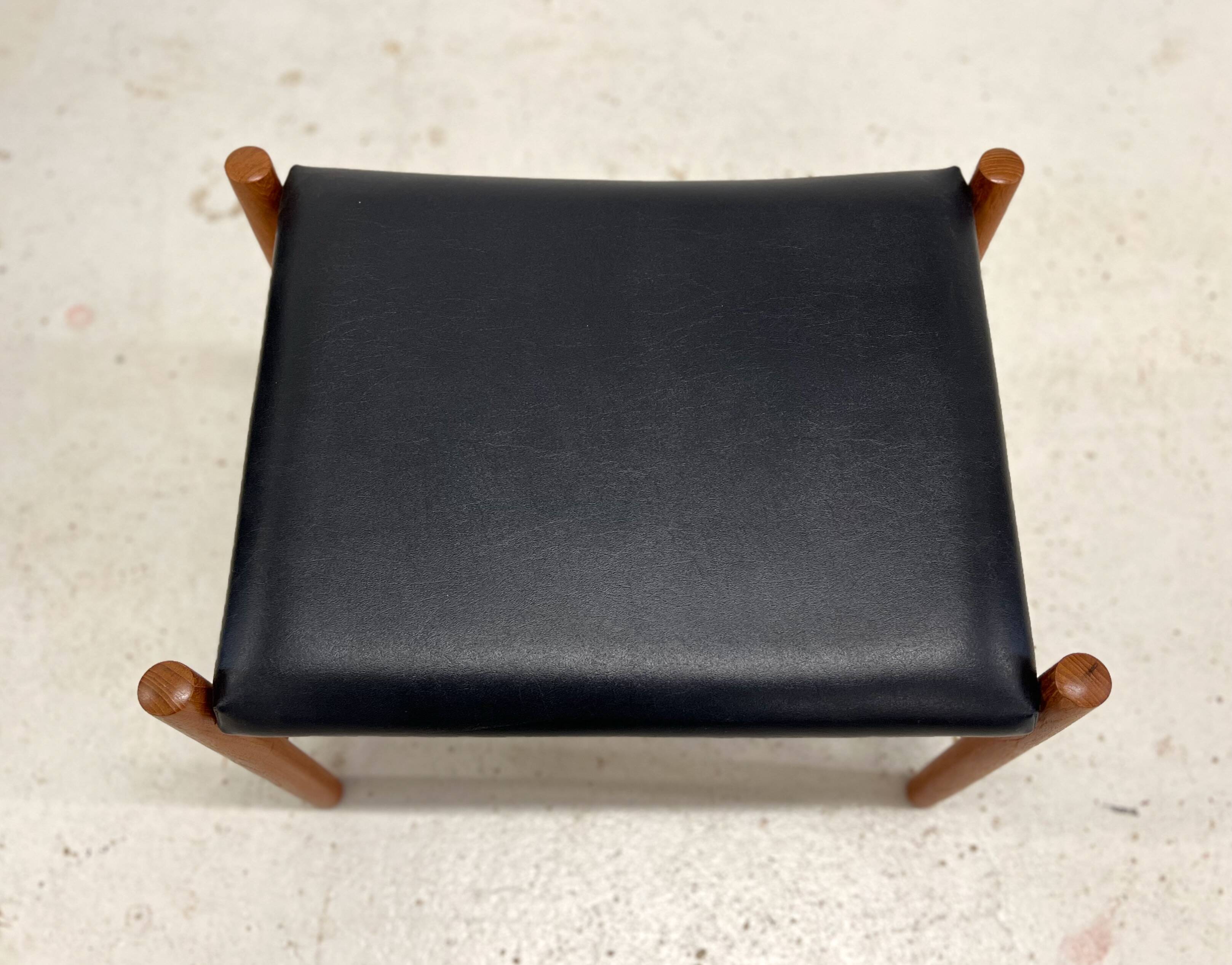 Vintage Danish Teak Footstool By Hugo Frandsen For Spøttrup, 1960s.