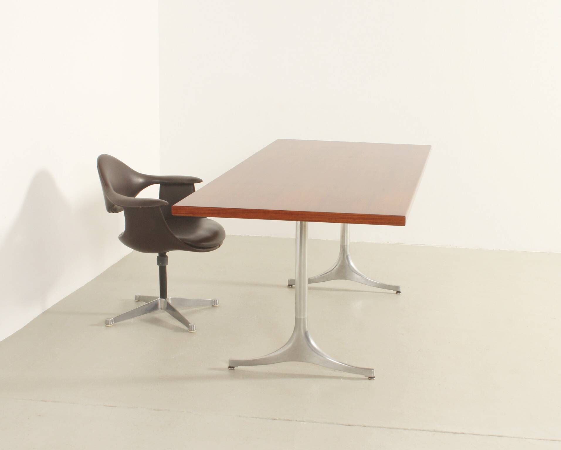 Pedestal Desk by George Nelson for Herman Miller, United States, 1955