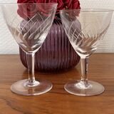 2 verres à vin en verre gravé 9 cl et 6 cl